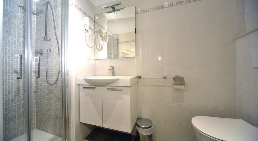Hotel Gioberti House Sanremo Zimmer foto